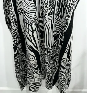 E Y Signature Caftan. (1170) Black Size undefined thumbnail 3
