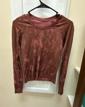 Lululemon Swiftly Long Sleeve Shirt. Race Length Roast Brown Brier Rose Size 6 thumbnail 1