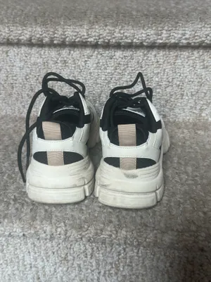 Steve Madden Clydie Sneakers thumbnail 3