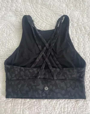 Lululemon High Neck Energy Sports Bra thumbnail 4
