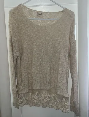 LA Hearts Cream Sweater Size M thumbnail 1
