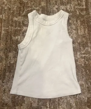 Old navy white thank thumbnail 1
