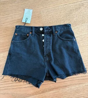 Re/Done Black High-Rise Button-Front Denim Shorts thumbnail 1