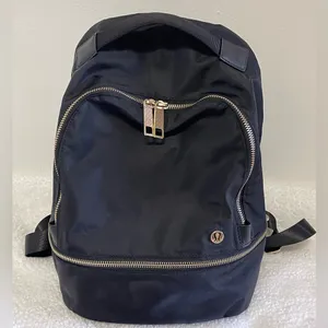 Lululemon City Adventurer Backpack Mini 10L color Black/gold Elevated Minimalist thumbnail 2