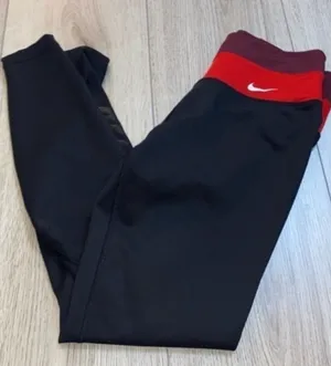 Nike Black red Leggings tights thumbnail 1