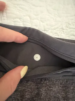 Lululemon Speed Up Shorts 2.5" thumbnail 3