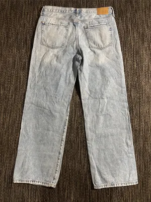 Aeropostale Jeans Low Rise Skater Straight Leg Light Wash Distressed Size 14 thumbnail 2