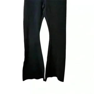 Offline by Aerie Women's Black Flare Pants‎ Size M Casual thumbnail 6