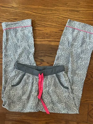 Victoria's Secret Pajama Pants Gray Leopard Print Size XS Loungewear Loungepants thumbnail 10