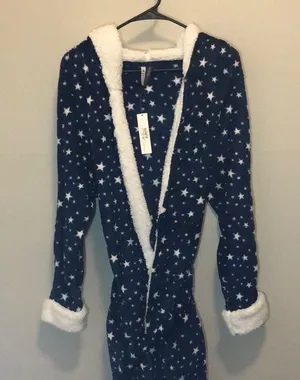 NWT Jaclyn Intimates robe with star design thumbnail 1