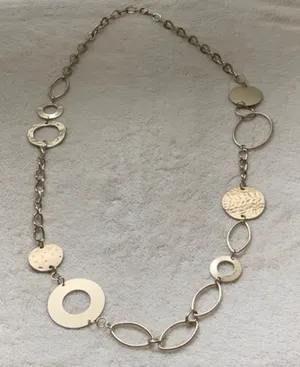Necklace thumbnail 1