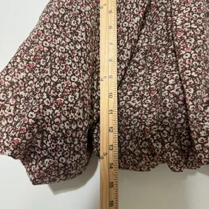 Abercrombie & Fitch Floral Puff Sleeve Blouse Size XS Brown thumbnail 7