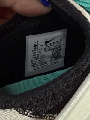 Nike Acalme Training Sneakers Black Aqua Orange Women’s 6.5 thumbnail 6