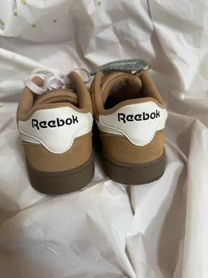 Reebok tan and white suede sneakers thumbnail 3