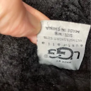 UGG ultimate‎ short black boots size 8 thumbnail 6