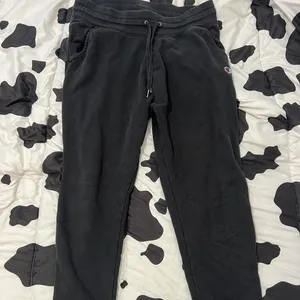 Champion Black Sweatpants thumbnail 1