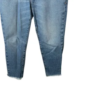 Good American Good Girlfriend Jeans 27 Cropped Raw Hem Medium Wash thumbnail 7