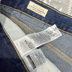 Levi's Premium‎ 80s Mom Jean High Rise Tapered Leg Relaxed 18W Casual Premium thumbnail 7