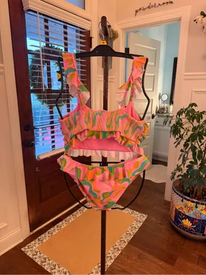 Show Me Your MuMu NWOT Barbie Party Wave Seaside Ruffle Bikini Set thumbnail 4