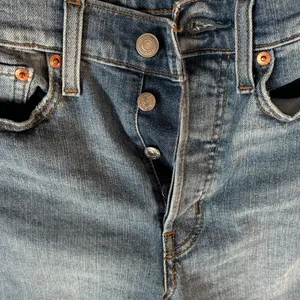 Levi's wedgie Skinny Jeans size 27 thumbnail 3