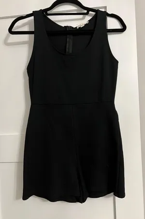 Black Romper Size M thumbnail 3