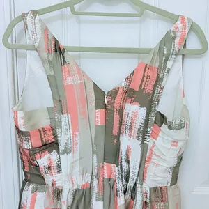 Banana Republic 100% Silk Abstract Print Sleeveless Fit and Flare Dress thumbnail 7