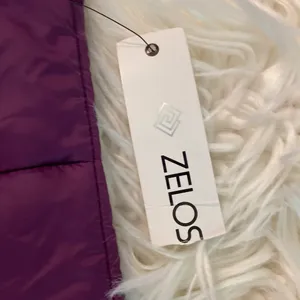 Zelos XS puffy vest brand new with tags long 29” bust 30” with two front pockets thumbnail 3