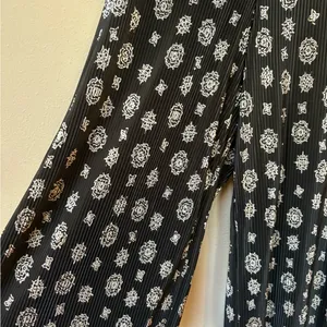 Vintage Pleated Pants – COIN High Rise Black/White 90s Art Teacher Style thumbnail 3
