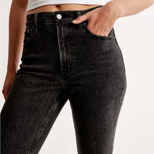 Abercrombie The Mom Jeans High Rise Black Wash thumbnail 2