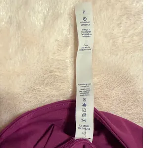 Lululemon Tight Stuff Tight II Berry Purple High Rise Running Leggings‎ Womens 6 thumbnail 7