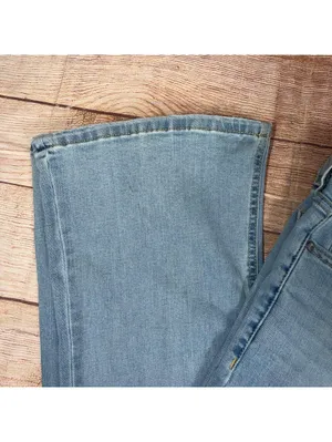 Aeropostale Mid Rise Flare Women's Jeans Size 2 thumbnail 2