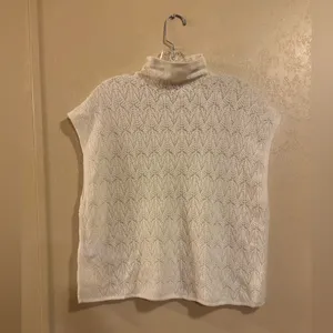 NWOT Abercrombie & Fitch Women's Wool Blend Crochet tank sweater sz XL thumbnail 2