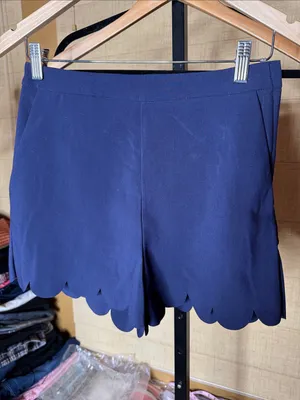 H&M Navy Scalloped High-Waist Shorts Size 6 Side Zip Pockets Like New thumbnail 3