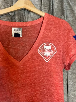 Y2K PINK Victoria's Secret Phillies Red Short Sleeve V Neck Tee Size Medium thumbnail 4