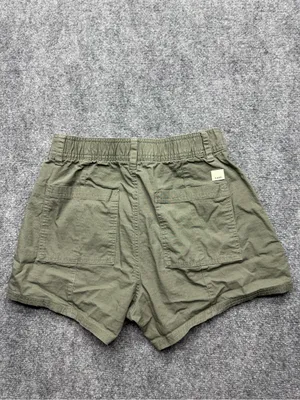 Vuori Womans XS Olive Green High waisted Utility Pocket Shorts thumbnail 4