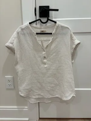 Faherty Dream Cotton Desmond Top Size Small thumbnail 2