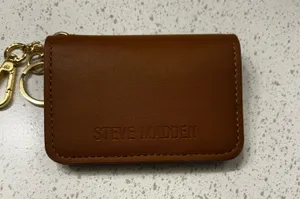 Steve Madden Wallet thumbnail 1