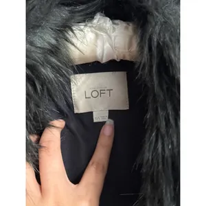 Ann Taylor LOFT Black Faux‎ Fur Vegan Chunky Vest Mob Wife Western Glam XS/S thumbnail 4