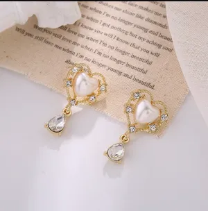 Sweet light luxury zircon pearl love earrings thumbnail 1
