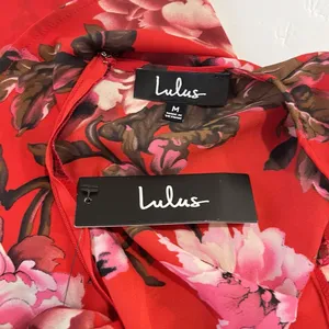 NWT Lulus Laclair Red Floral Surplice V‎ Neck Flutter Sleeve Skater Dress MEDIUM thumbnail 10