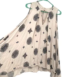 Free People‎ Size Small Tunic Tan Medallion Sleeveless V Neck Drape Sheath Loose thumbnail 3