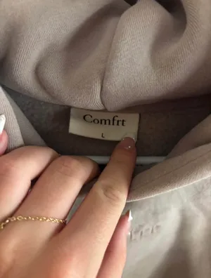 comfrt matching sweatset thumbnail 3
