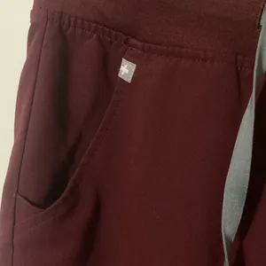 Figs Zamora Jogger Style Scrub Pants Women’s Size XS, 5 Pockets Wine Color thumbnail 4