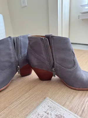 Frye Reina Jeans Western Ankle Bootie Boot Nubuck Leather thumbnail 3