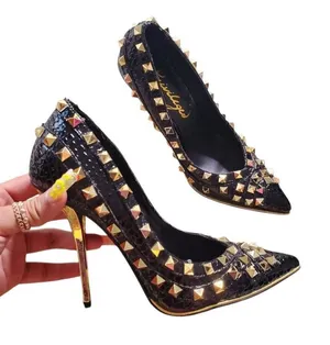Privileged Pheonix Stud‎ Black Heels Size: 6.5 thumbnail 1