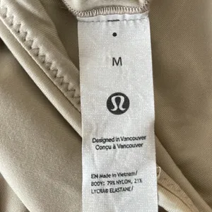 LULULEMON Wundermost Ultra-Soft Nulu Square-Neck Long-Sleeve Bodysuit Size M thumbnail 14