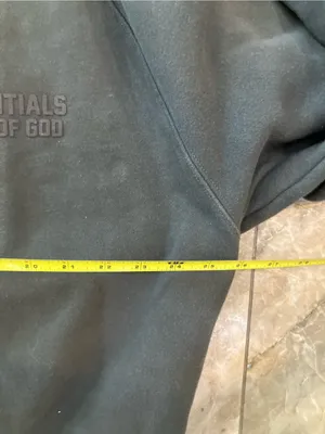ESSENTIALS green Crewneck Sweatshirt Size L thumbnail 2