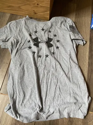 Under Armour T-shirt thumbnail 1