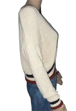 Cropped V Neck Sweater thumbnail 2