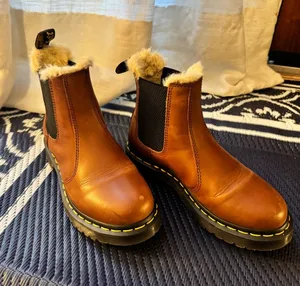 Dr. Martens Faux Fur-Lined Chestnut Brown Chelsea Boots thumbnail 1